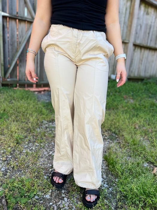 KHAKI VERSATILE PANTS