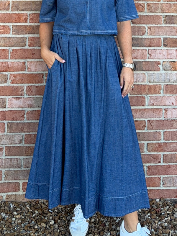 DENIM PLEATED MIDI SKIRT