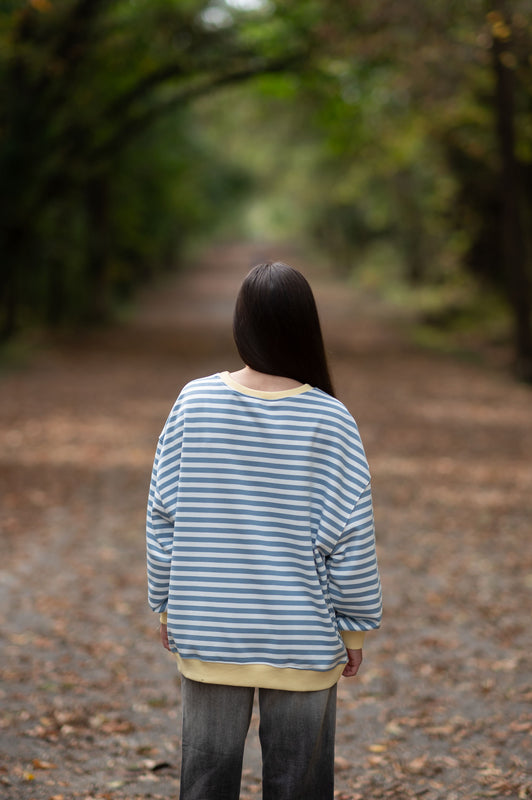 OVERSIZED STRIPED TOP