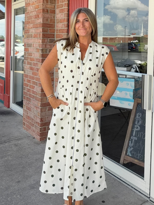 ZIPPERED FRONT POLKA DOT DRESS