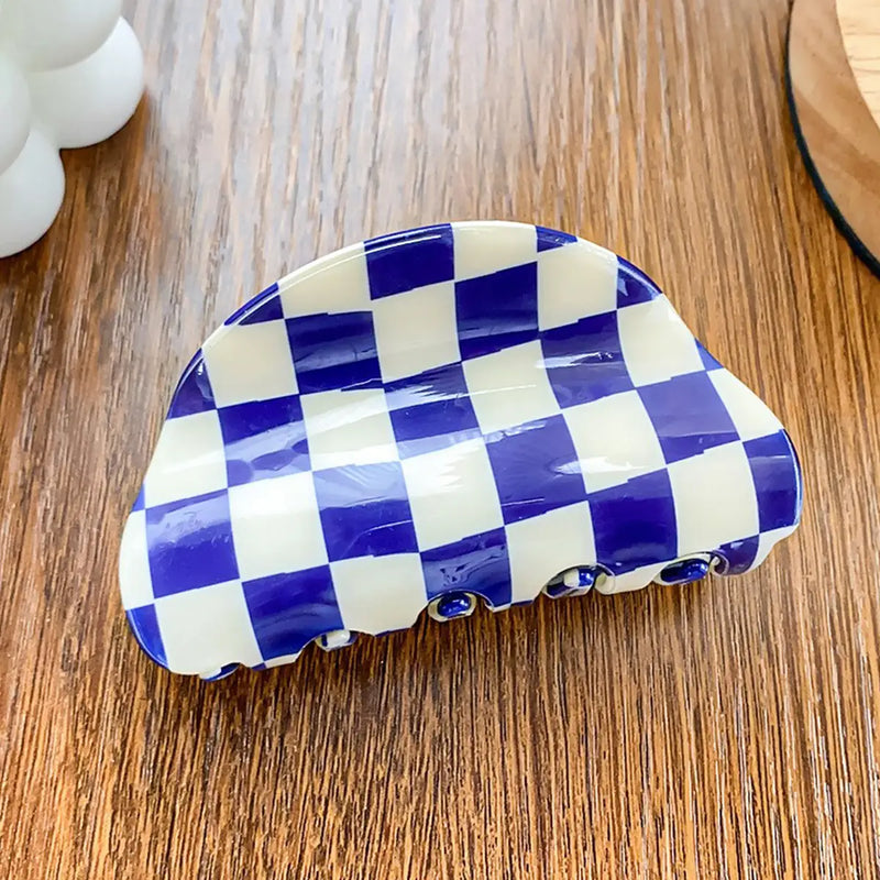 CHECKERED CLAW CLIP- 4 COLORS