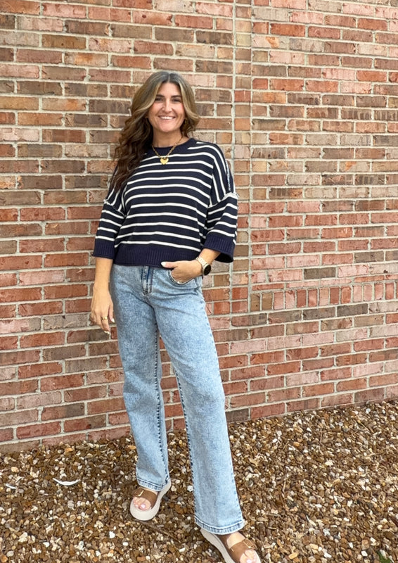 NAVY DROP SHOULDER SWEATER