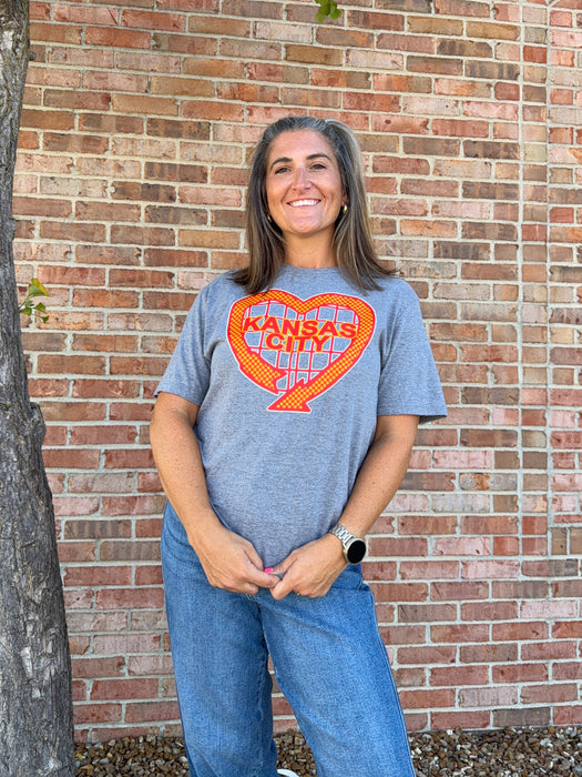 KANSAS CITY HEART SIGN TEE