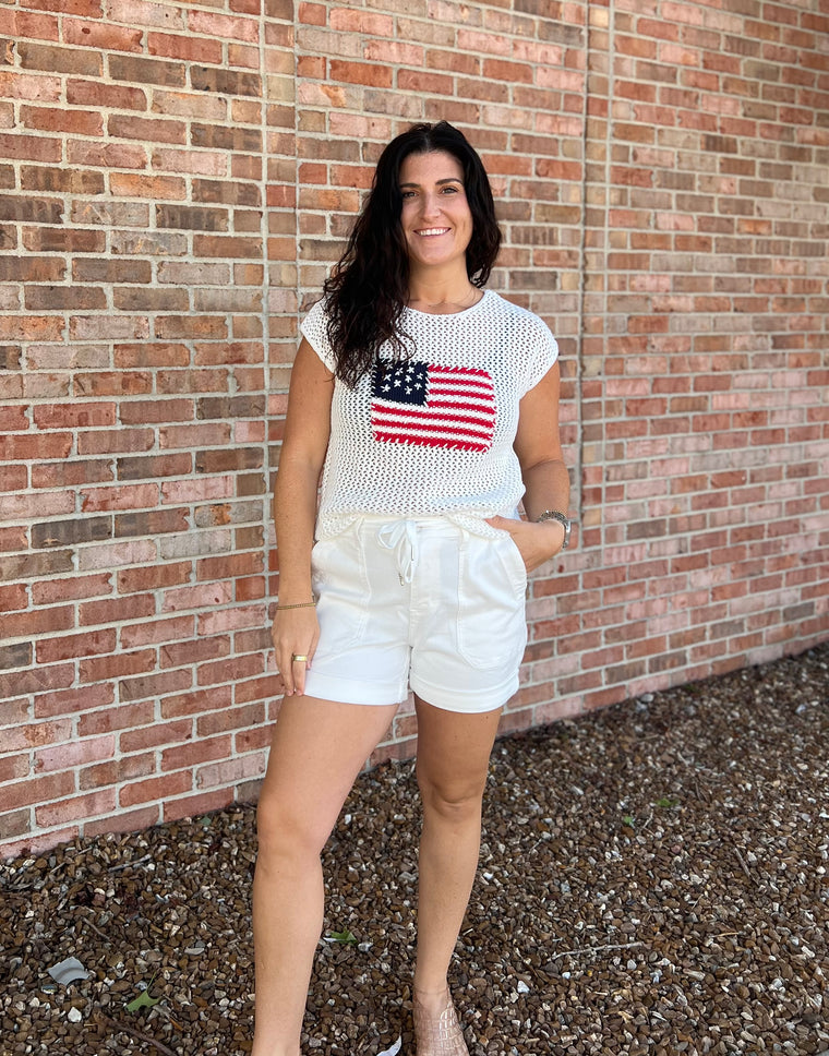 SHORT SLEEVE FLAG CROCHET TOP