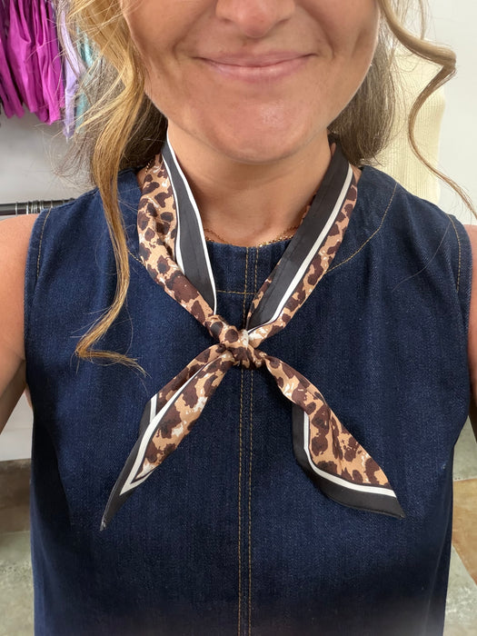 LEOPARD WITH BLACK TRIM SATIN SCARF