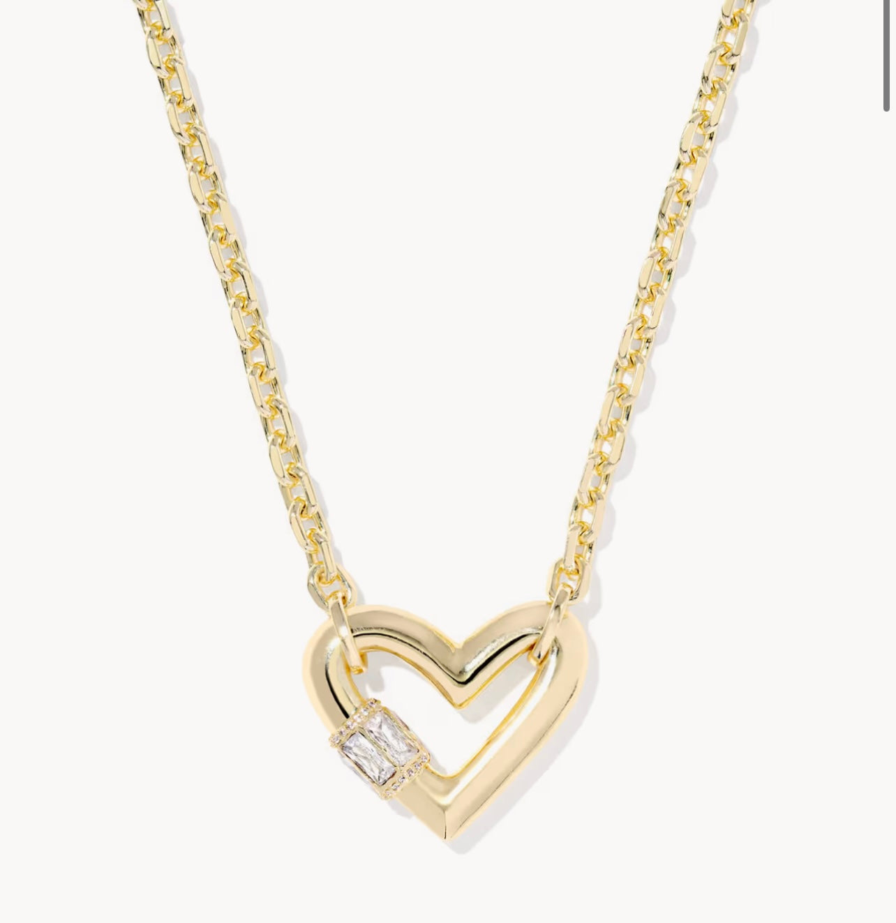 KENDRA SCOTT: EMERY HEART PENDANT NECKLACE