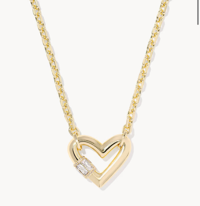 KENDRA SCOTT: EMERY HEART PENDANT NECKLACE