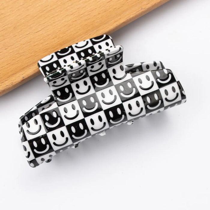B&W PLAID CLAW CLIP