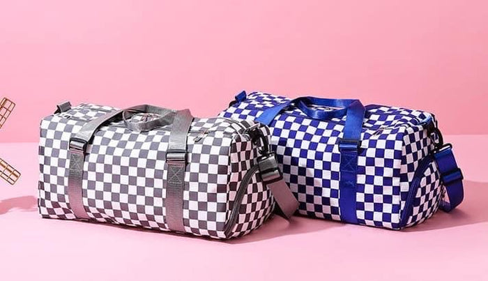 CHECKERED DUFFEL BAG