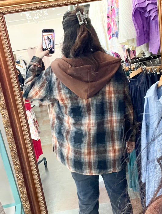 BLACK AND PECAN HOODED PLAID TOP