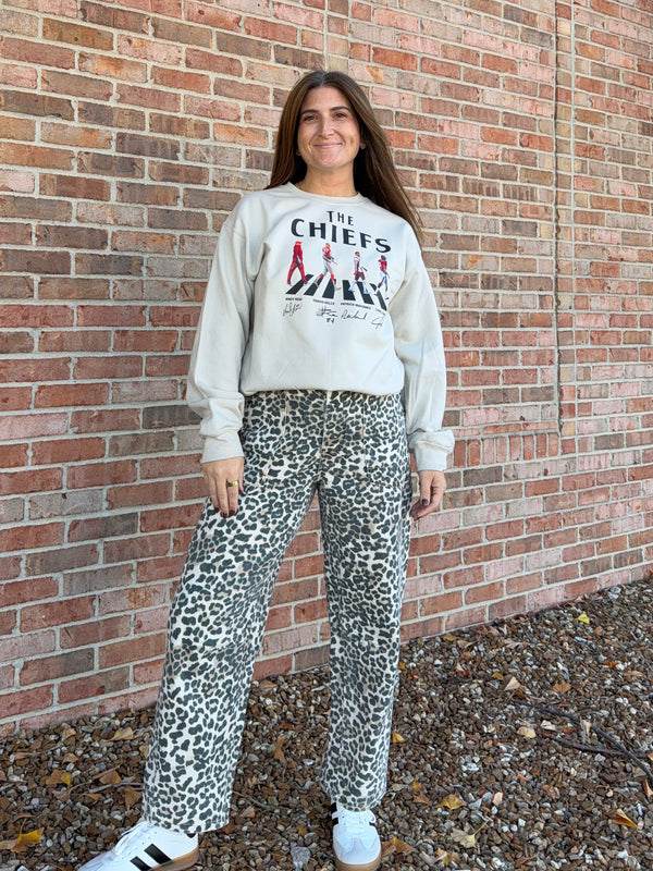 THE CHIEFS CROSSWALK SWEATSHIRT