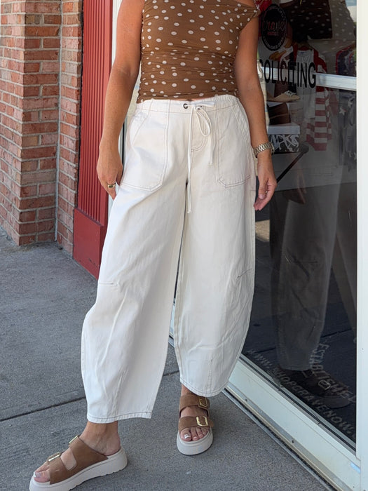 DRAWSTRING BAGGY ECRU PANTS