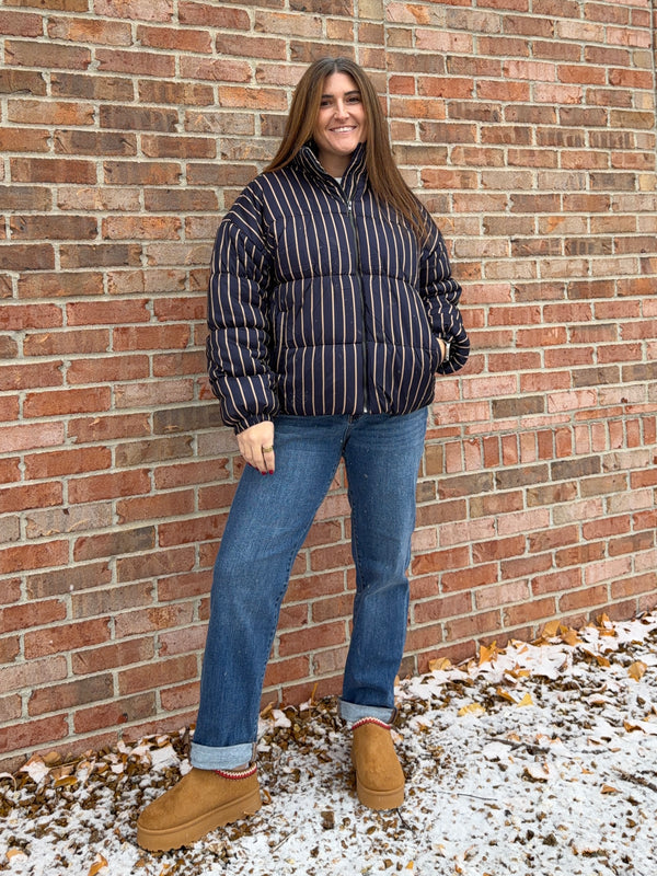 NAVY STRIPED PUFFER JACKET