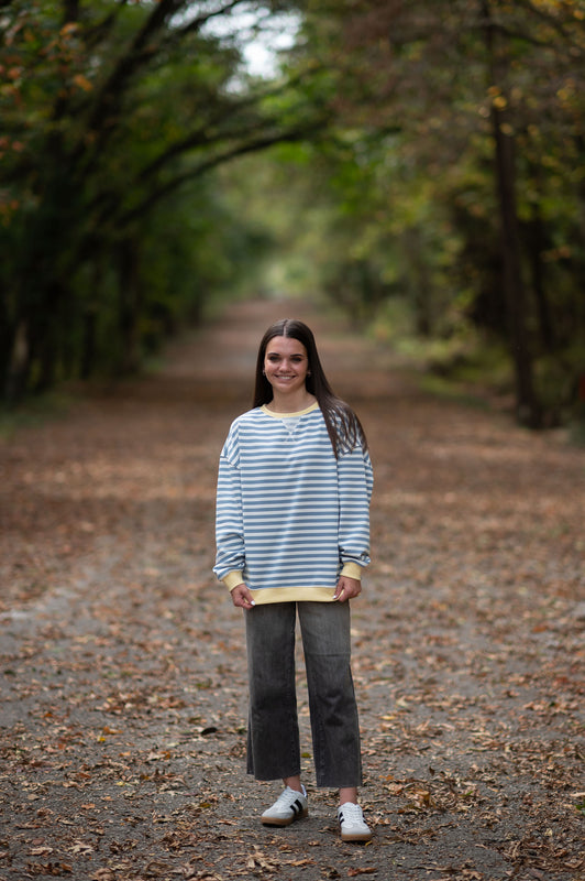 OVERSIZED STRIPED TOP
