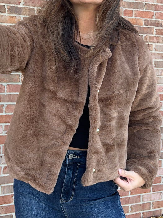 FAUX FUR CROPPED JACKET