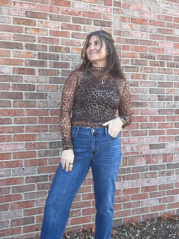 SHEER LEOPARD PRINT TOP