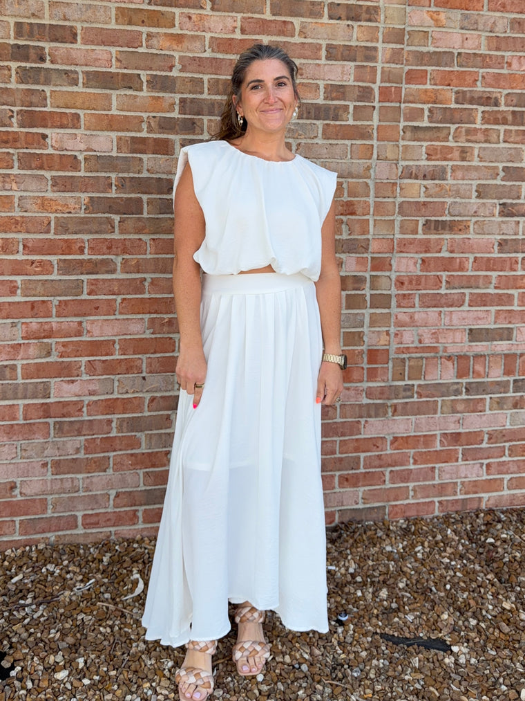 WHITE PLEATED MIDI SKIRT