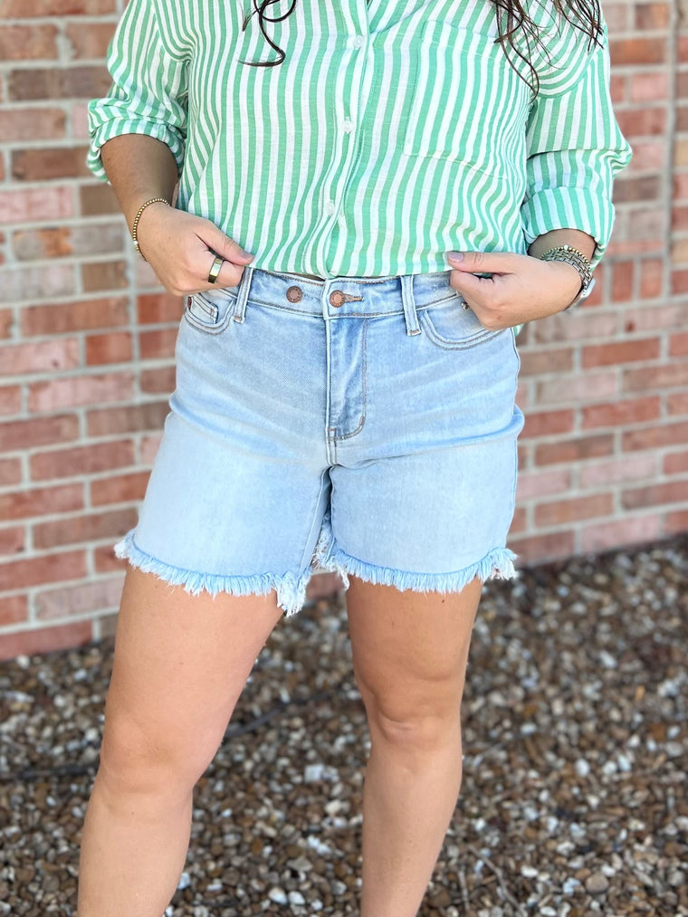 DOUBLE BUTTON DAD SHORTS- 2 COLORS
