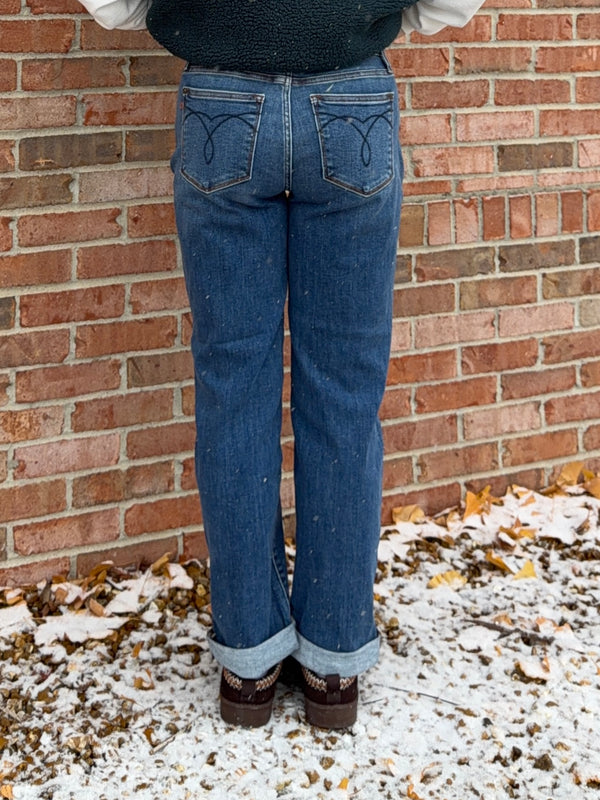 CLASSIC CUFFED BOYFRIEND JEANS