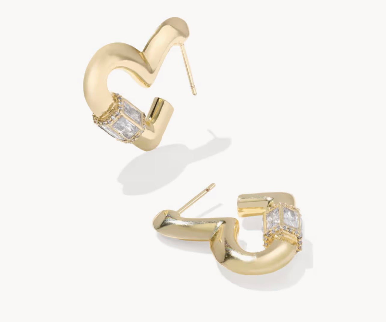 KENDRA SCOTT: EMERY HEART EARRING
