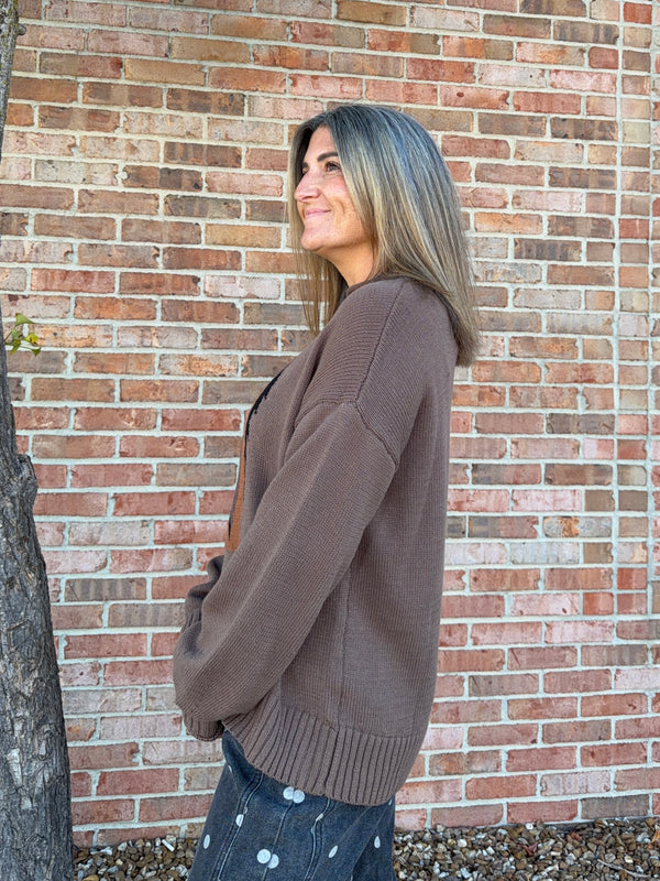 BROWN HORSE KNIT SWEATER