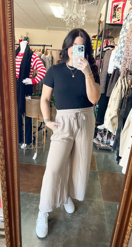 KHAKI WIDE LEG PANTS