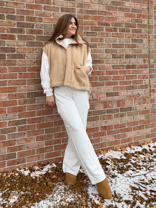 BOW TIED FUZZY VEST- 2 COLORS