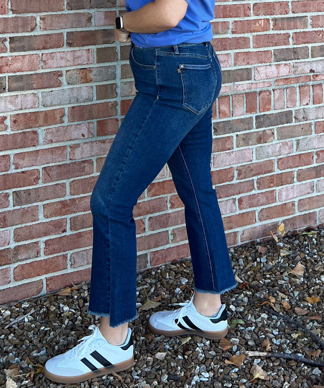 DARK WASH KICK FLARE JEAN
