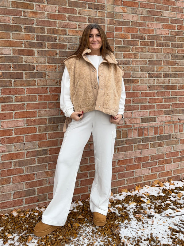 BOW TIED FUZZY VEST- 2 COLORS