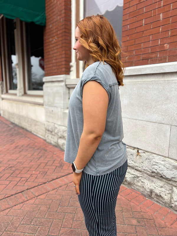 OPEN DOORS CAP SLEEVE TEE- 2 COLORS