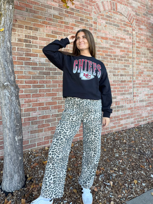 DISTRESSED CHIEFS SWEATSHIRT