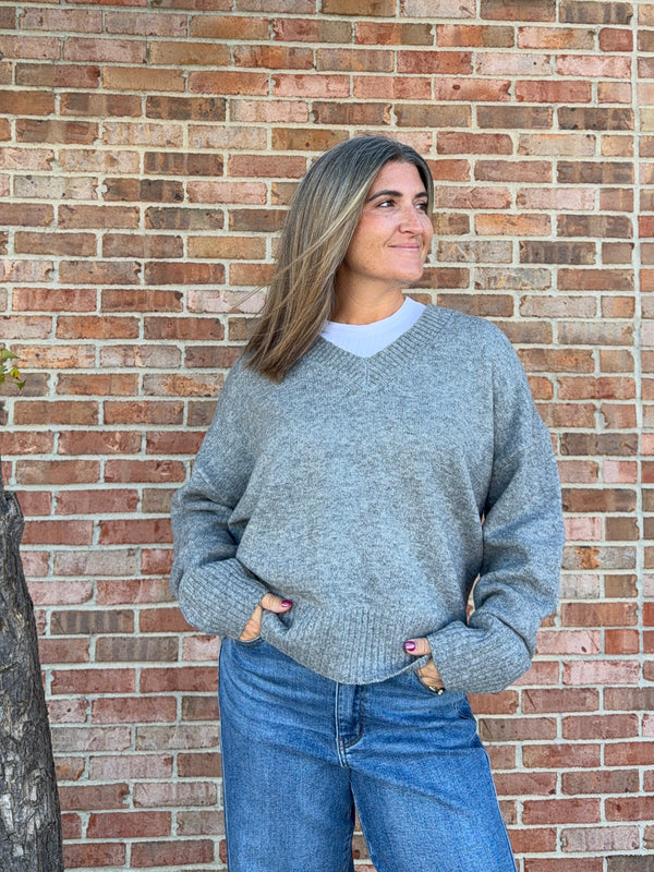 CLASSIC V NECK SWEATER- 2 COLORS