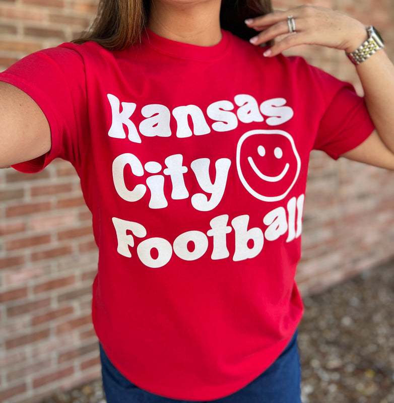 SMILEY FACE KC TEE