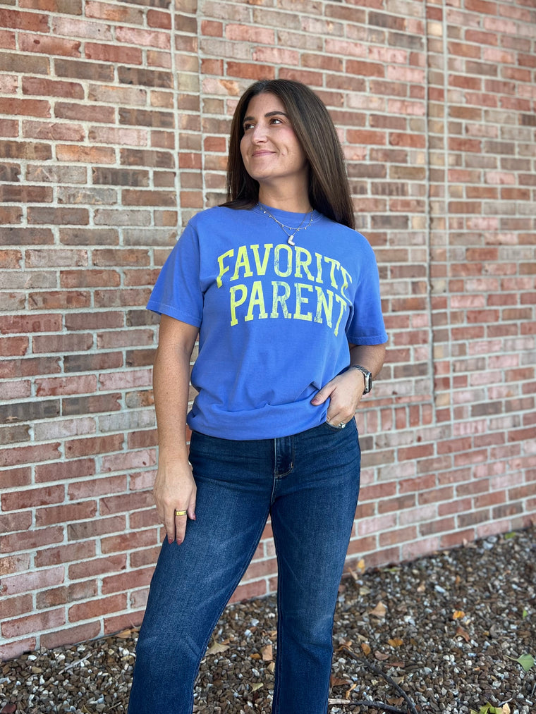 FAVORITE PARENT GRAPHIC TEE
