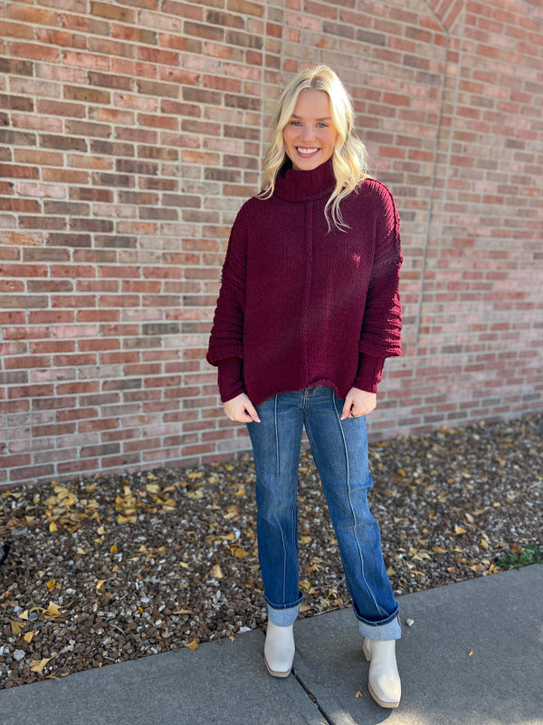 CRANBERRY CHUNKY SWEATER