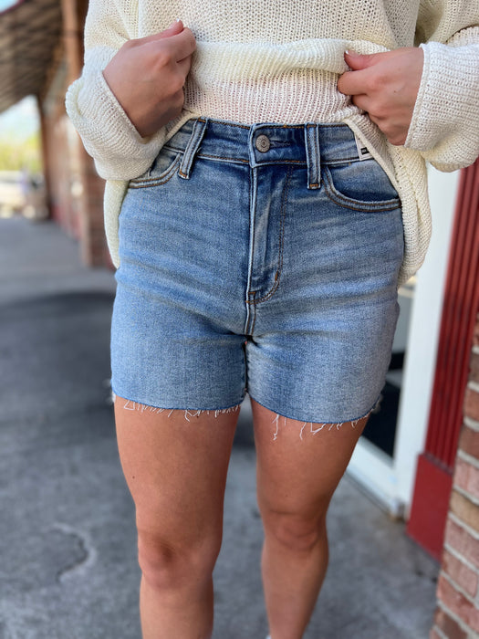 JUDY BLUE DENIM SHORTS