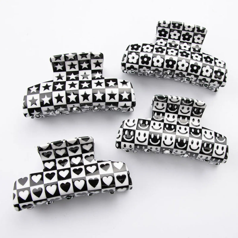 B&W PLAID CLAW CLIP