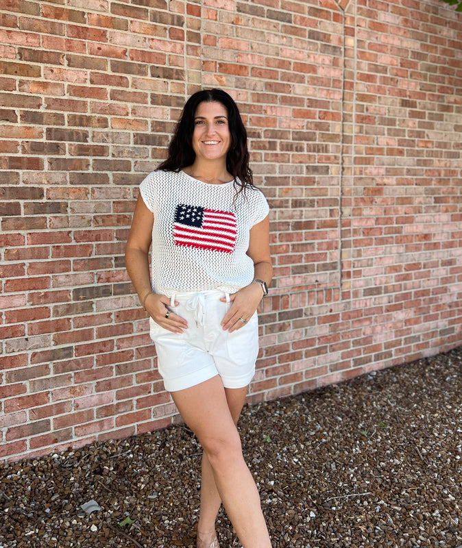 SHORT SLEEVE FLAG CROCHET TOP