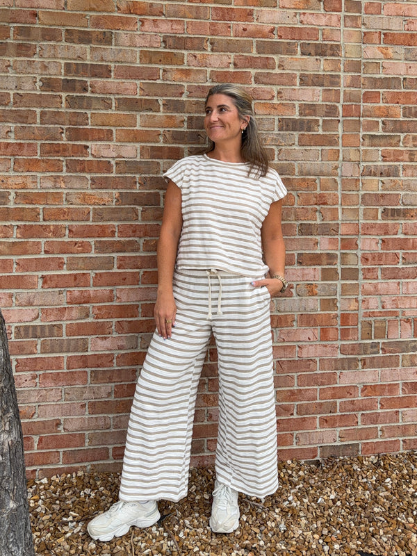 SWEETHEART STRIPED WIDE LEG PANTS- 2 COLORS