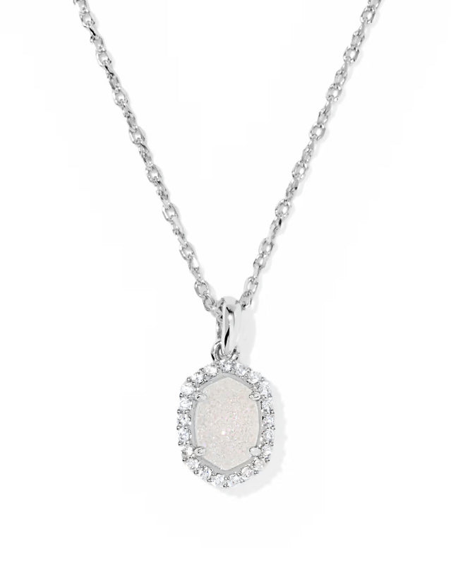 KENDRA SCOTT: DAPHNE CRYSTAL PENDANT NECKLACE