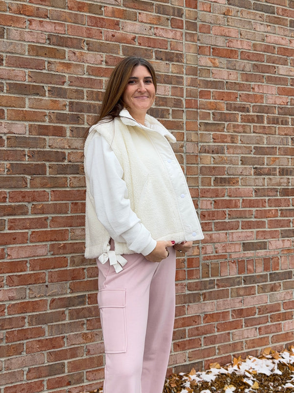 BOW TIED FUZZY VEST- 2 COLORS