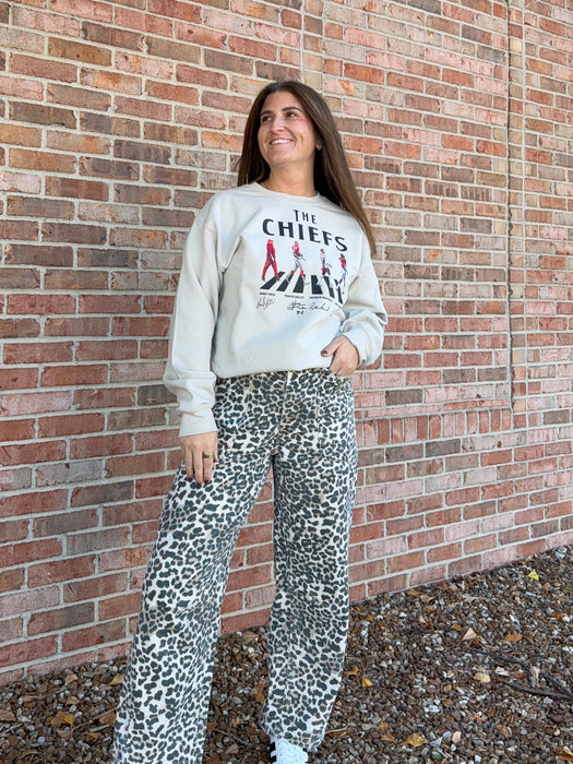 THE CHIEFS CROSSWALK SWEATSHIRT