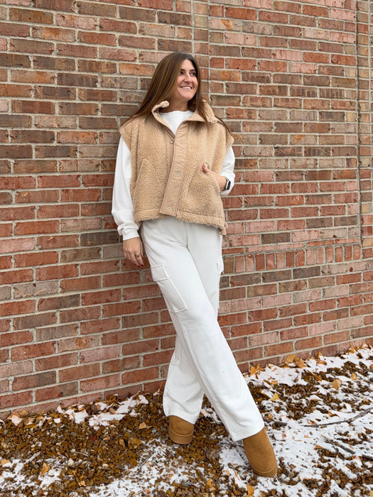 BOW TIED FUZZY VEST- 2 COLORS