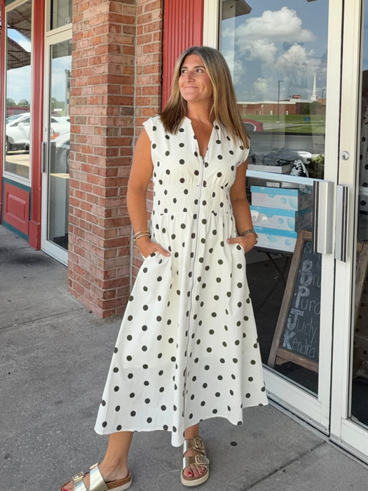 ZIPPERED FRONT POLKA DOT DRESS