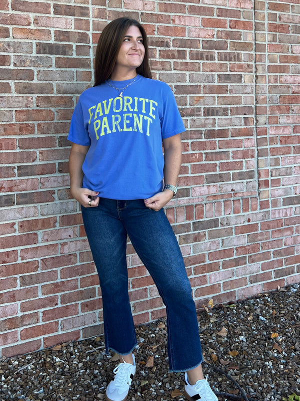 FAVORITE PARENT GRAPHIC TEE