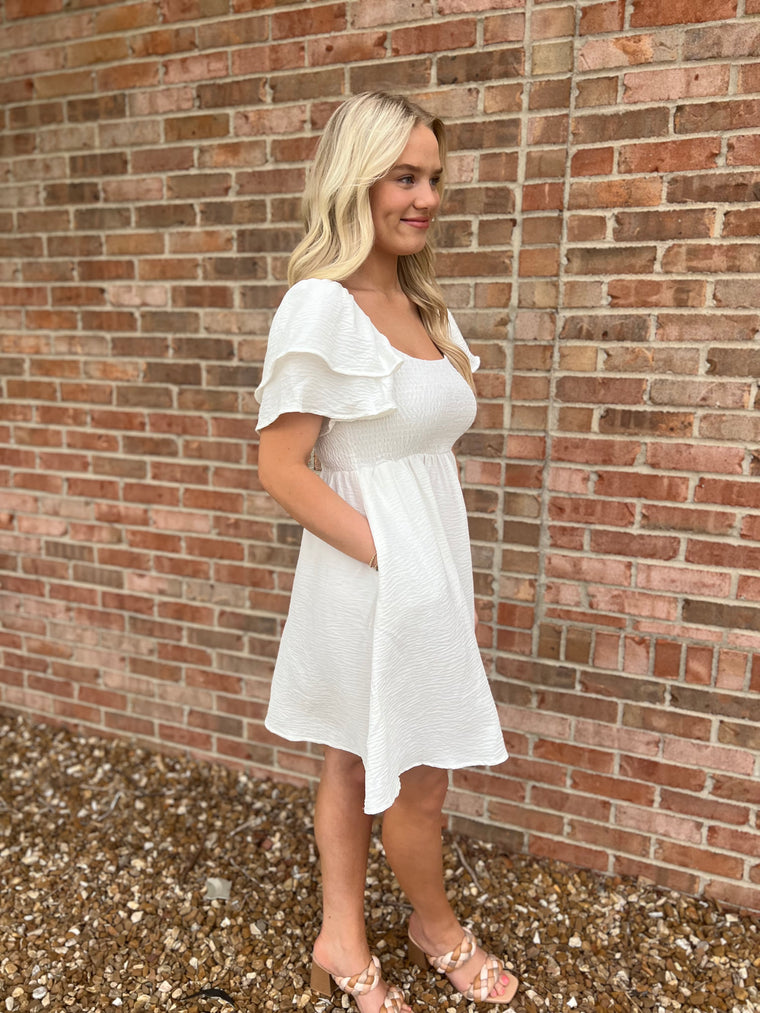 RUFFLE SLEEVE SMOCK DRESS
