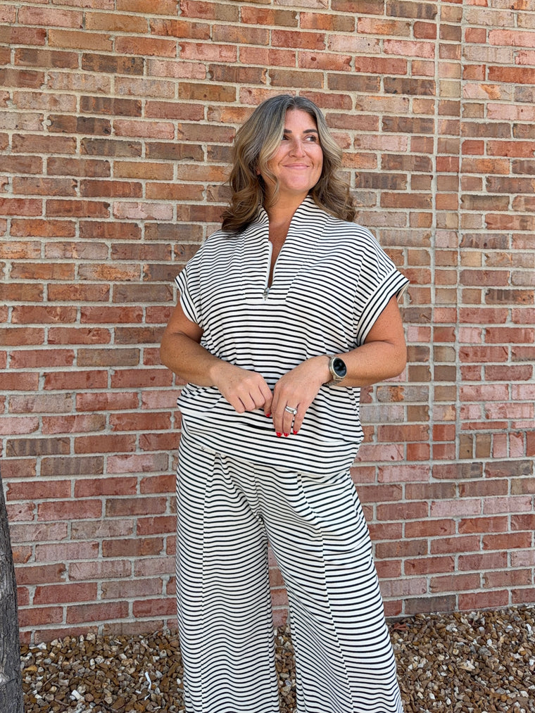 STRIPED ZIP UP TOP