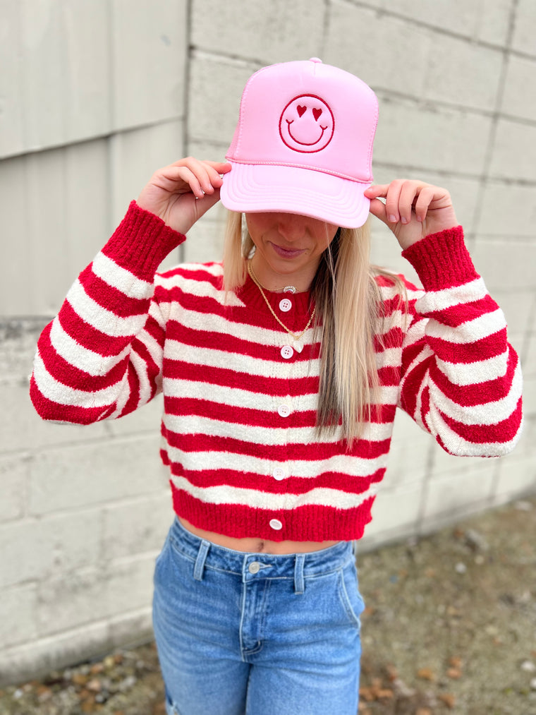 HEART EYES TRUCKER HAT