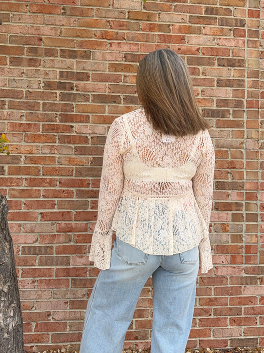 CREAM LACE TOP