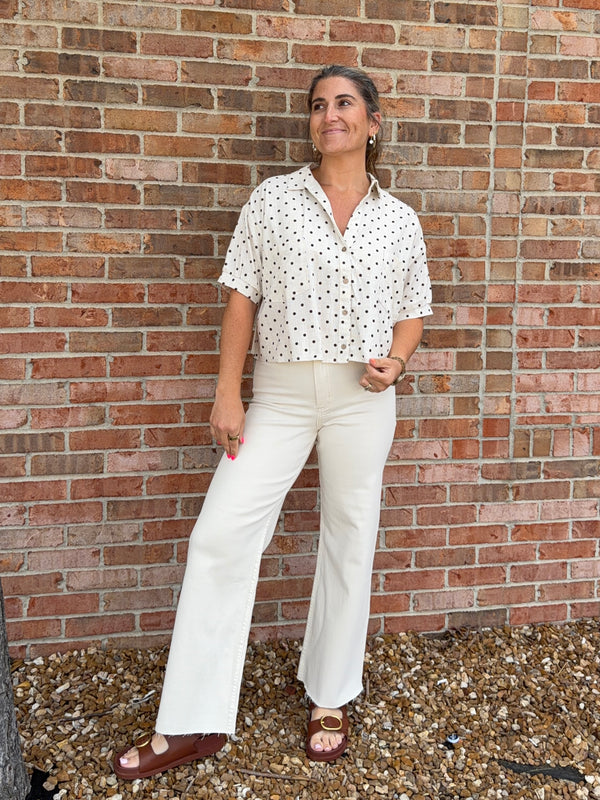 BEIGE HIGH WAISTED JEANS